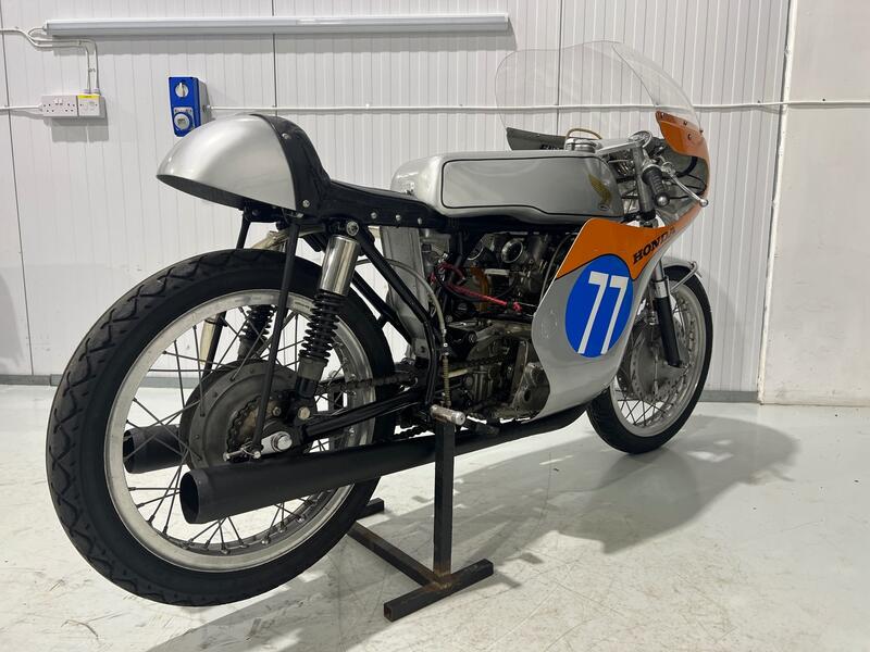 HONDA CB77