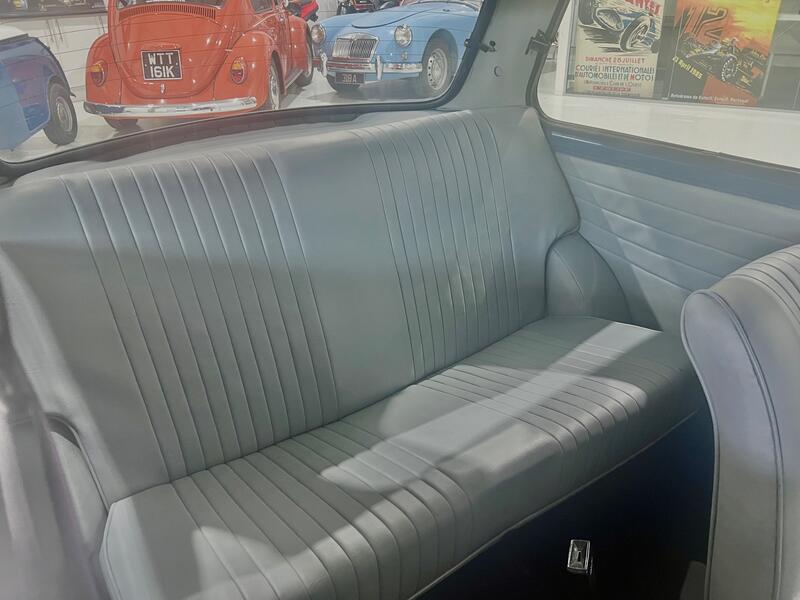 MORRIS MINI