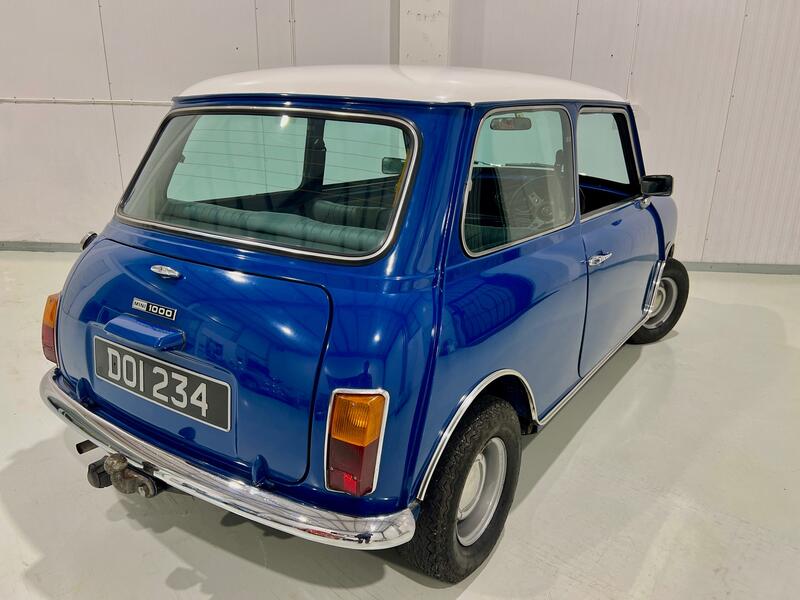 MORRIS MINI