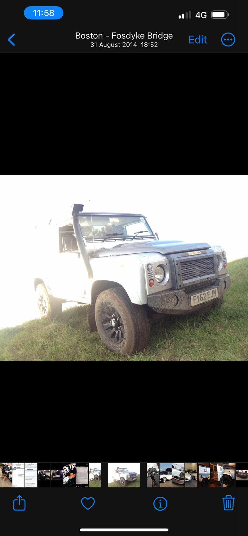 LAND ROVER DEFENDER