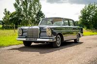 MERCEDES-BENZ 220