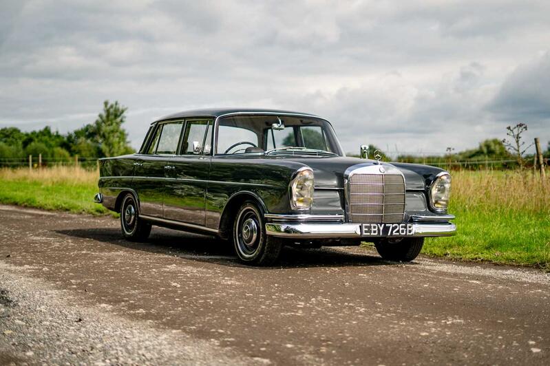 MERCEDES-BENZ 220