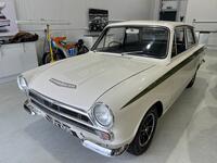 FORD CORTINA