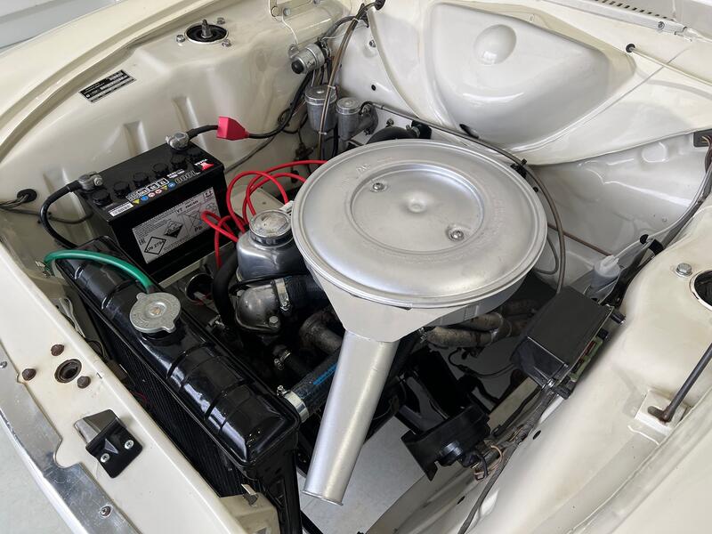 FORD CORTINA