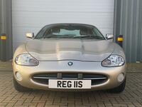 JAGUAR XK8