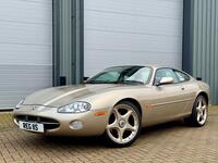 JAGUAR XK8