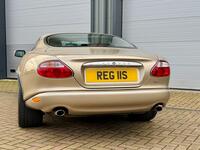 JAGUAR XK8