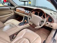 JAGUAR XK8