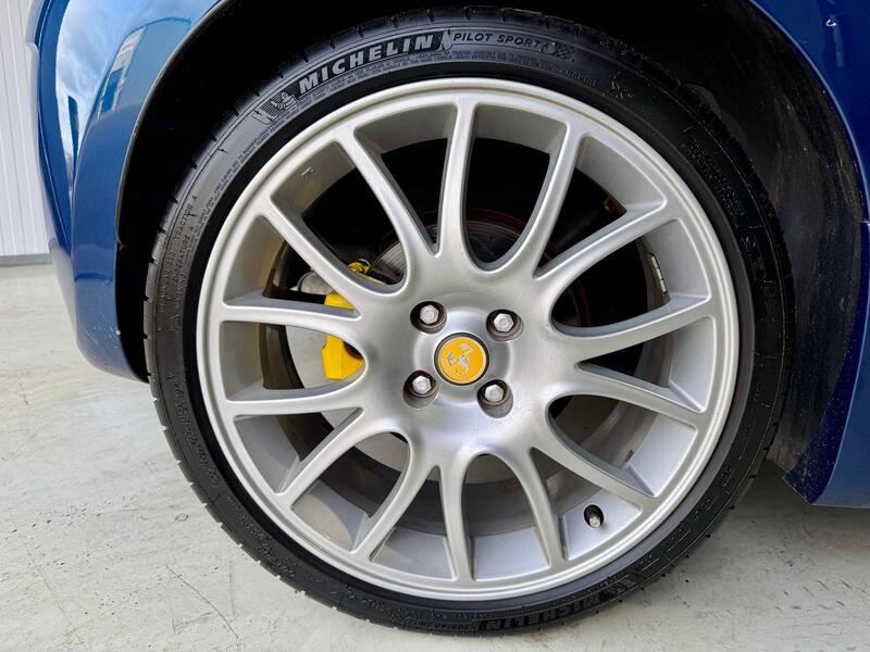 ABARTH 695