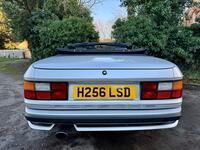 PORSCHE 944