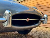 JAGUAR E-TYPE
