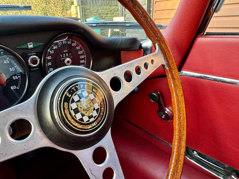 JAGUAR E-TYPE