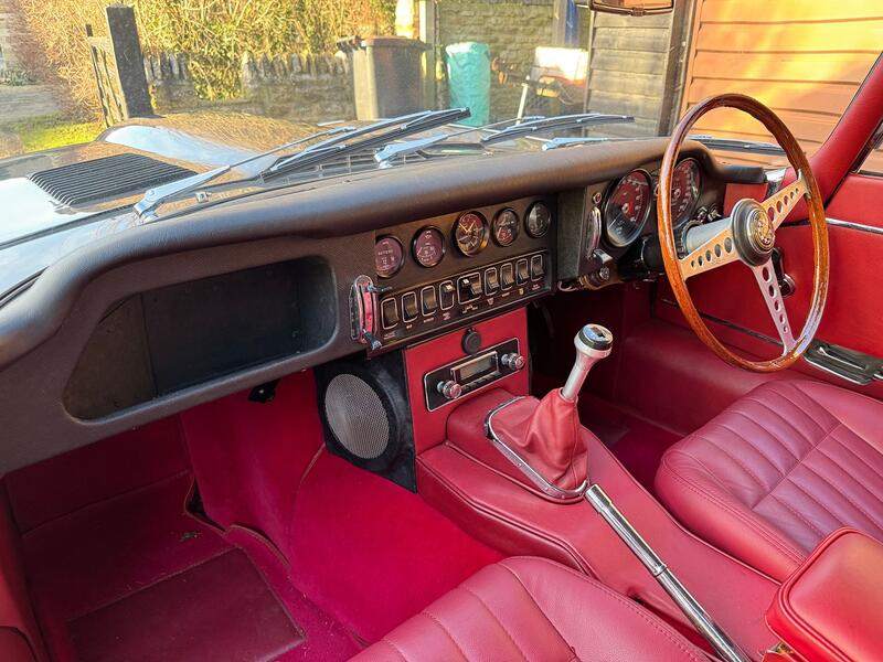 JAGUAR E-TYPE