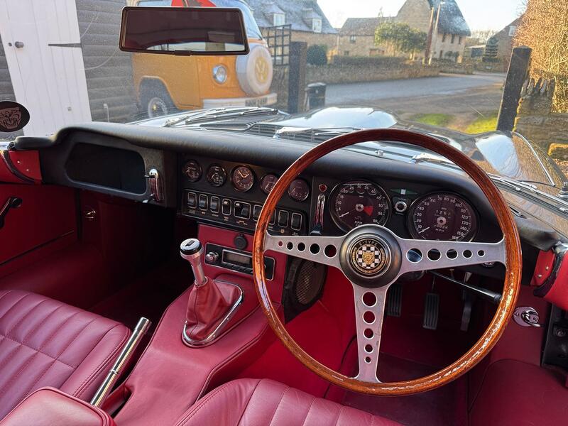 JAGUAR E-TYPE