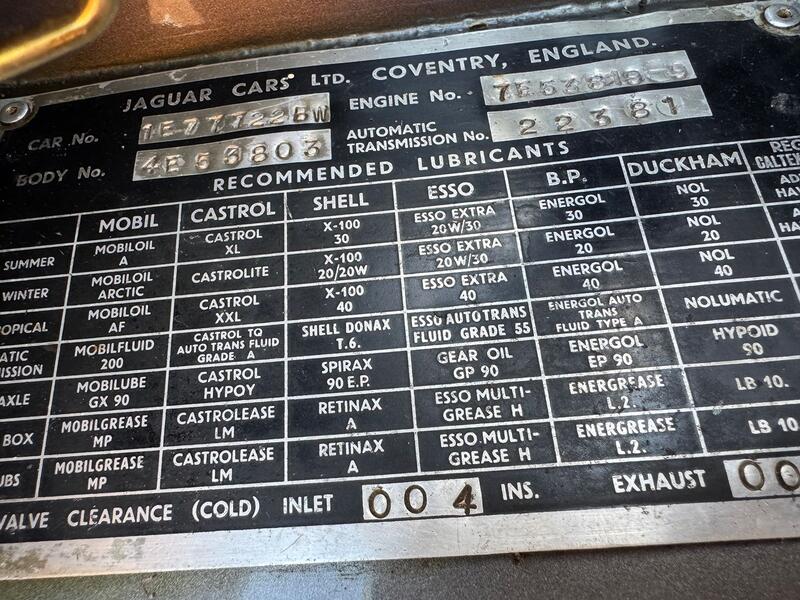 JAGUAR E-TYPE