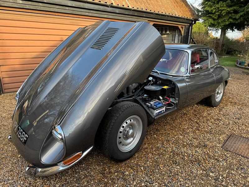 JAGUAR E-TYPE