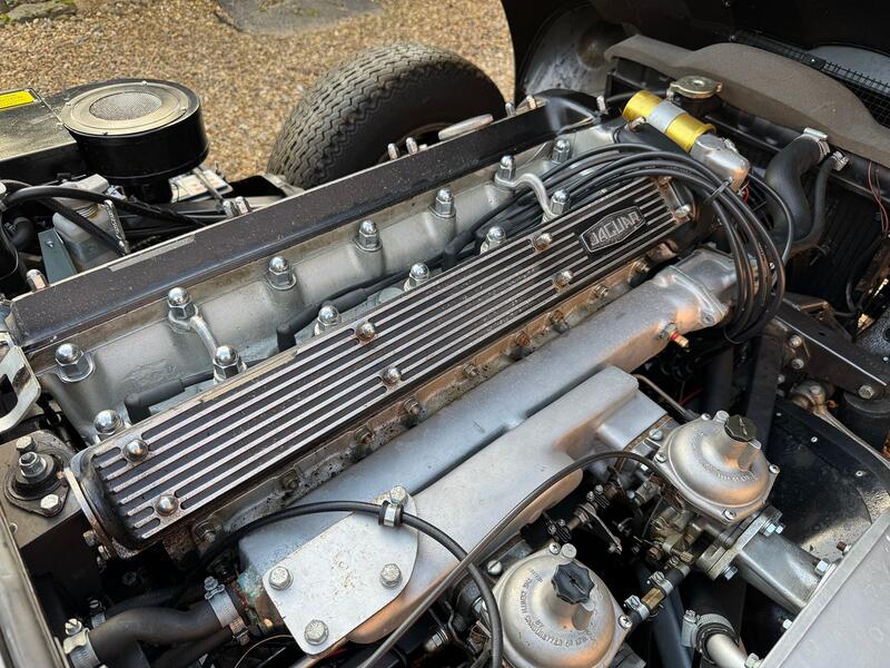 JAGUAR E-TYPE