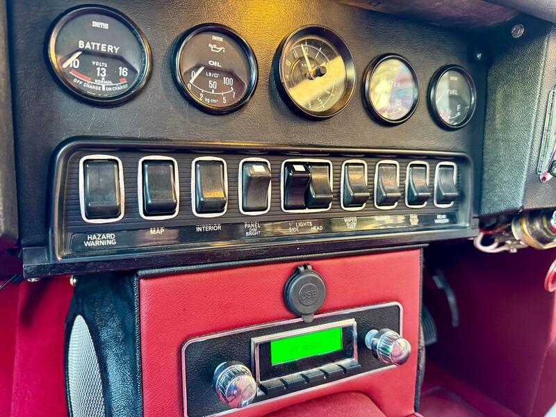 JAGUAR E-TYPE
