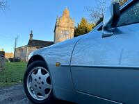 PORSCHE 944