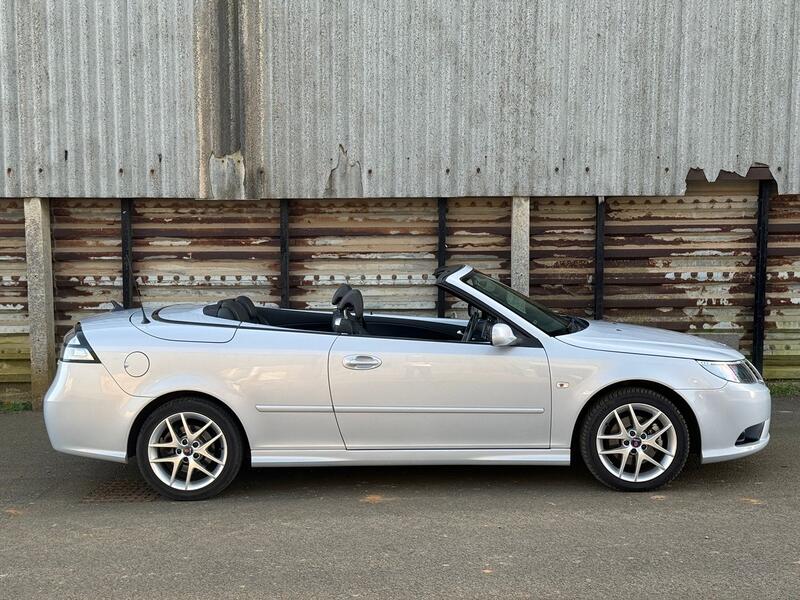 SAAB 9-3