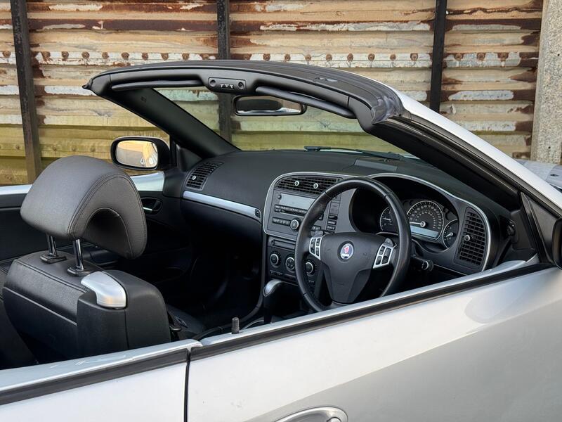 SAAB 9-3