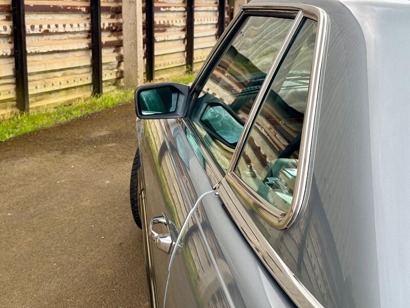 MERCEDES-BENZ 280