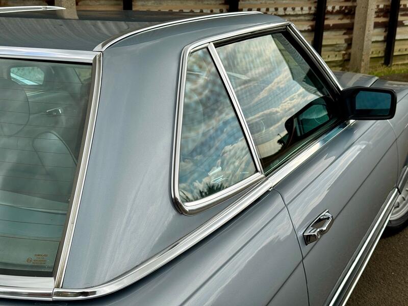 MERCEDES-BENZ 280
