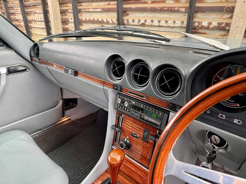 MERCEDES-BENZ 280