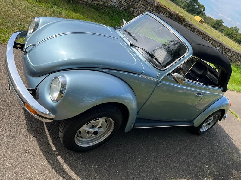 VOLKSWAGEN BEETLE