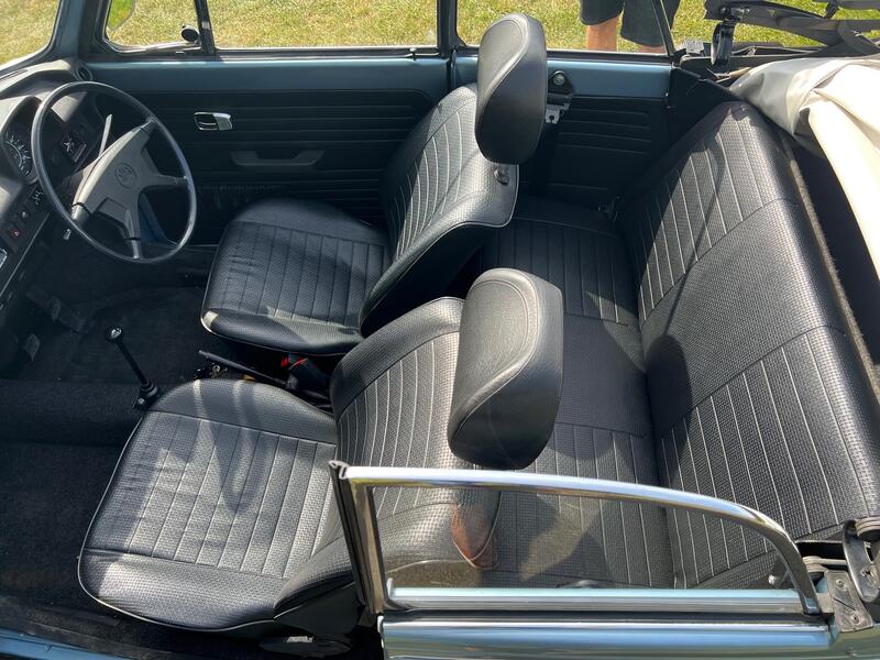 VOLKSWAGEN BEETLE