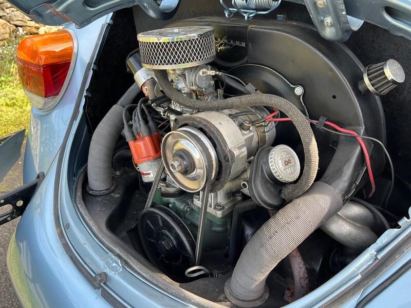 VOLKSWAGEN BEETLE